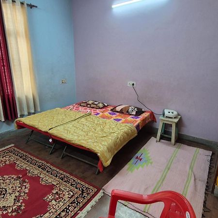 Prayag Ravi Homestays Allāhābād Junction Exterior foto