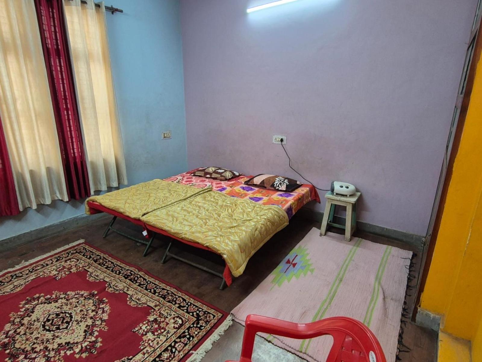 Prayag Ravi Homestays Allāhābād Junction Exterior foto